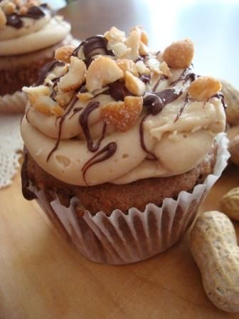 Chocolate Cupcakes with Peanutty Frosting – 1ST Place Winner in Recipe Contest
