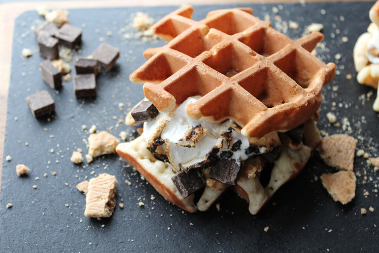 S’mores Waffles – SweetStacks